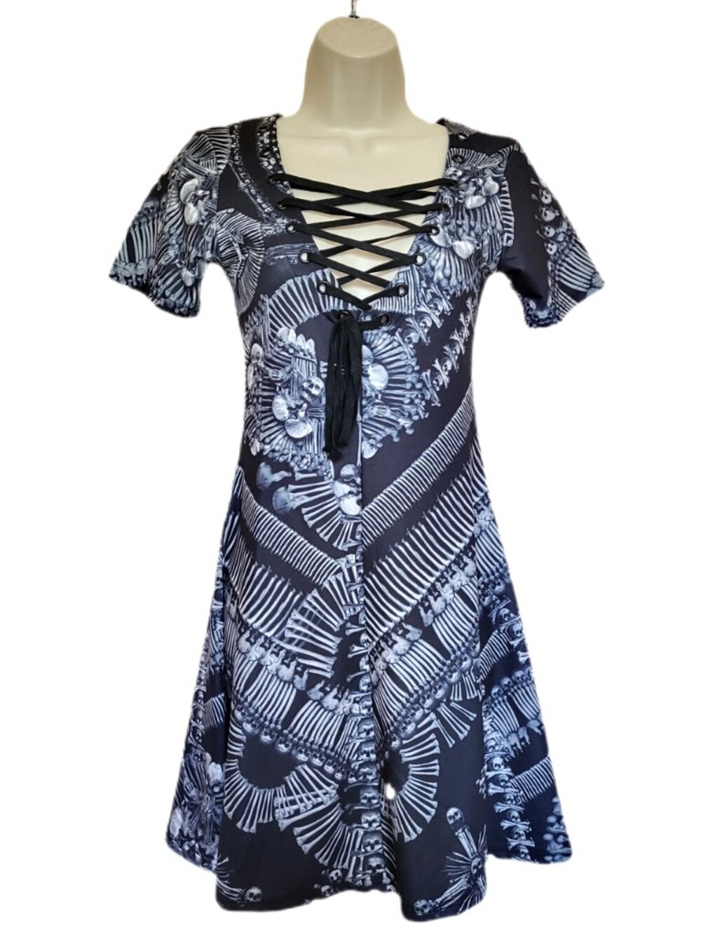 WIDOW Black & White Catacombs Skull & Bones Skater Dress Size Small Dolls Kill